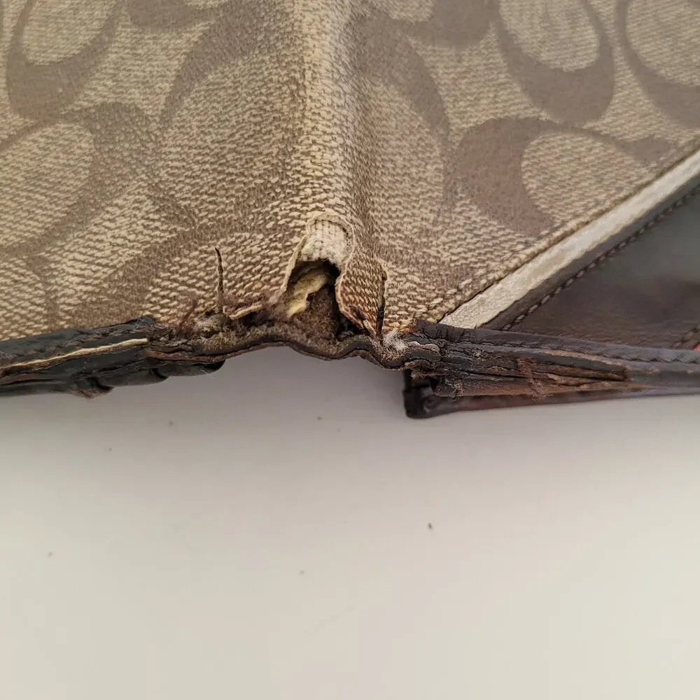 Coach Wallet Long Bifold Card Bill Coin Holder Vintage DAMAGED Fair‎ Brown Logo